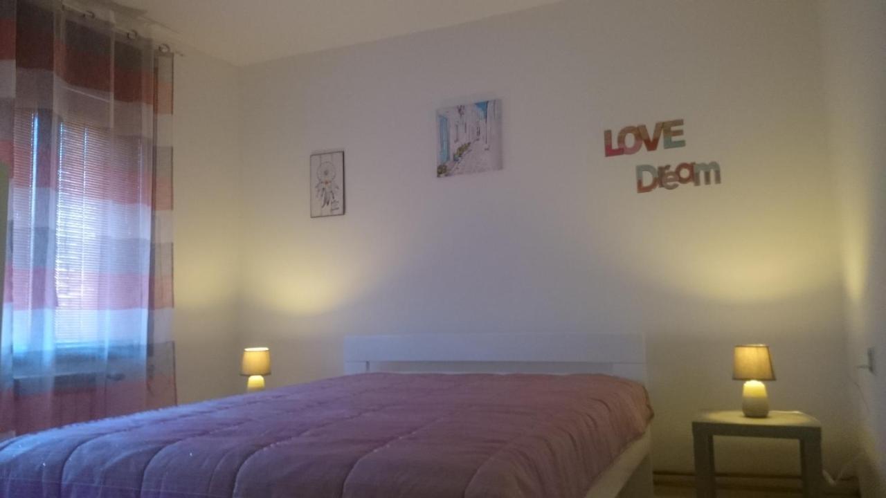 Jasmin White Apartment سكوبجي المظهر الخارجي الصورة