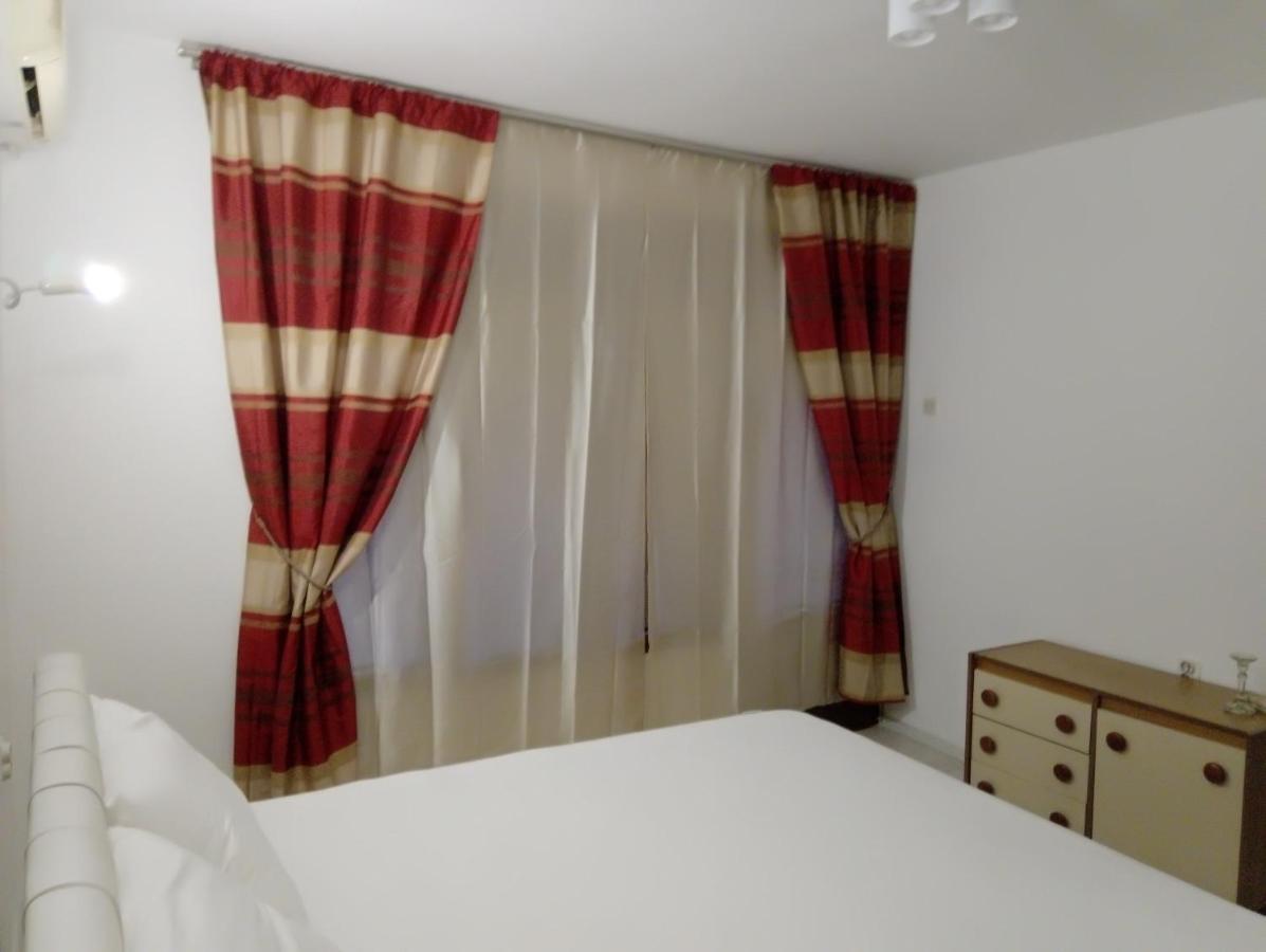 Jasmin White Apartment سكوبجي المظهر الخارجي الصورة